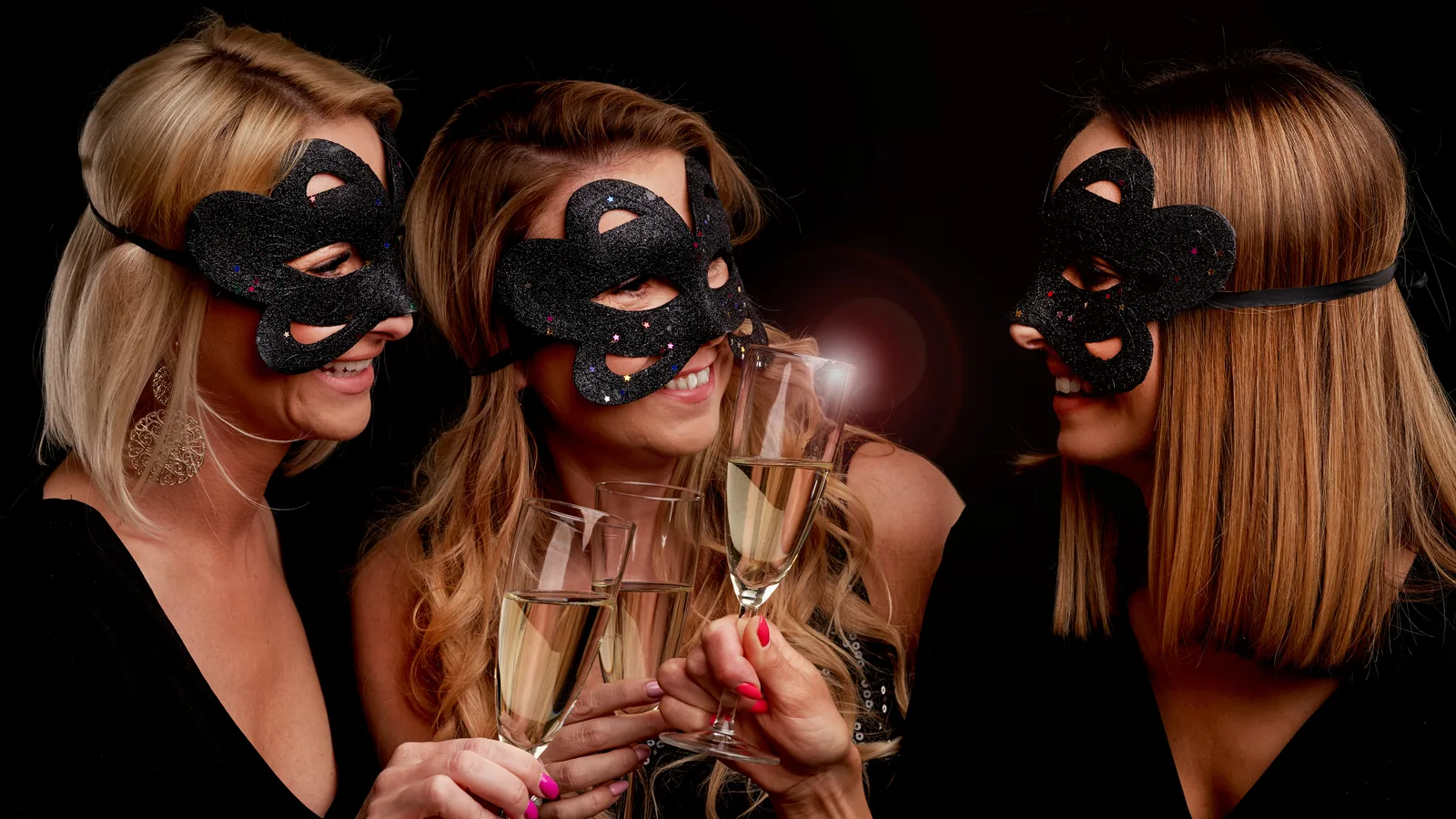 Wilton Drive Becomes a Masked Ball on Halloween Night as Wicked Manors Turns Cashless