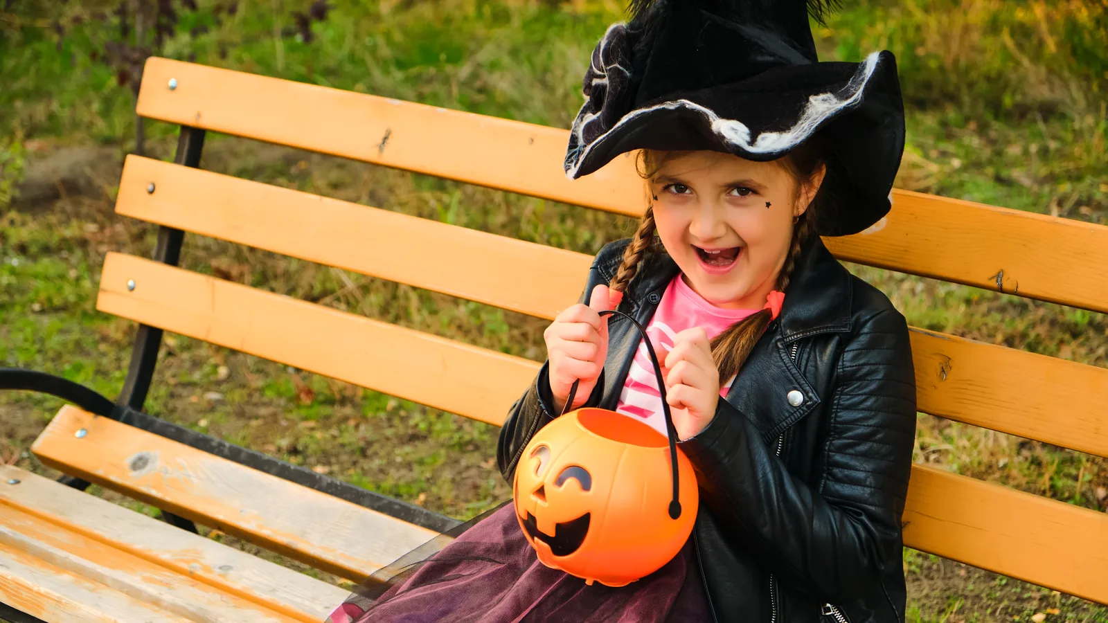 This Week in Pompano Beach: Boo Bash Brings Carnival Rides, a Petting Zoo and a Pie-Eating Contest to Community Park